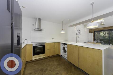 kitchen-Edit copy.jpg