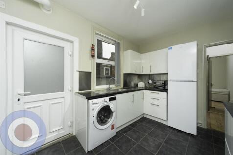 kitchen_1-Edit.jpg