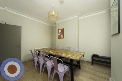dining_1-Edit.jpg