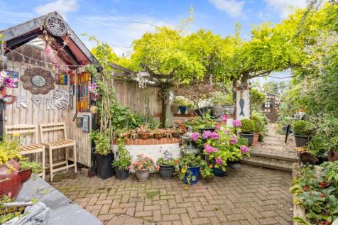 Property Image 12
