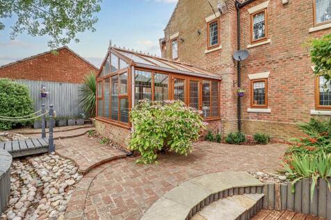 Property Image 32