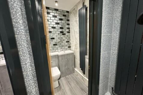 1st Floor Cubicle
