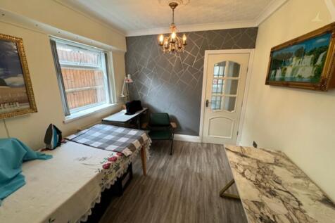 Coleshill Road reception 3