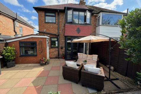 377 barrows lane rear garden house view