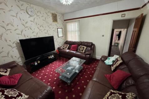 193 Banks Road reception 2