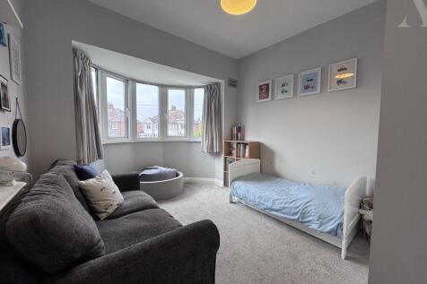 20 Jeremy Grove Bedroom 2