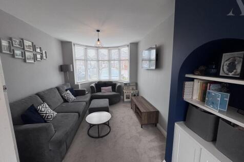 20 Jeremy Grove Lounge