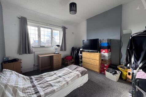 62 Hardwick Road bedroom 2