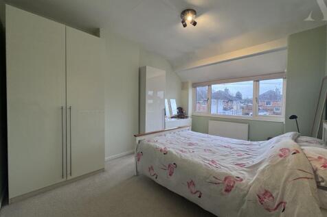 26 Quinton Close bedroom 1