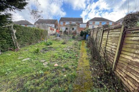 50 Walford Drive rear garden. 2