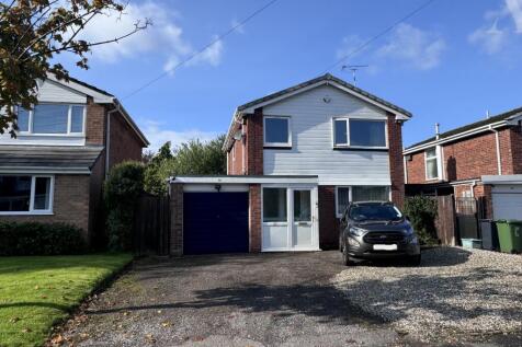 57 Swanswell Road frontage