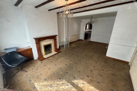 7 Crossfield Road lounge 2