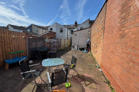 woodwells rear garden