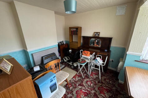 327 Cotterills Lane Lounge 2
