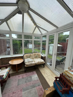 327 Cotterills Lane conservatory