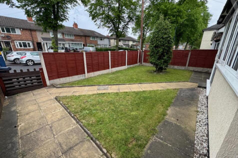 327 Cotterills Lane front garden