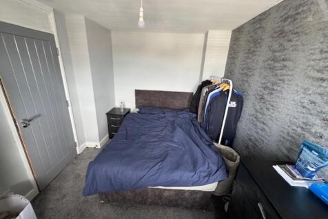 58 Kempson Road bedroom 4
