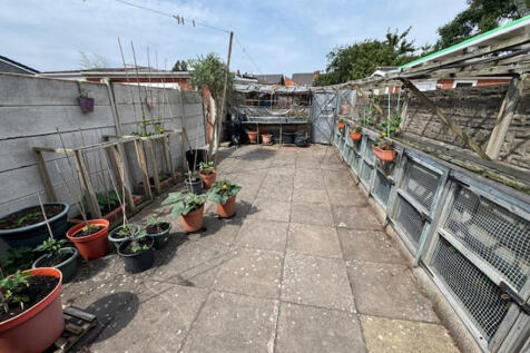 13 Monk Road garden