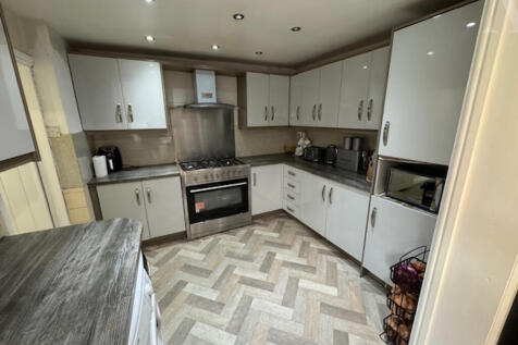 10 Stetchford Road Kitchen 3