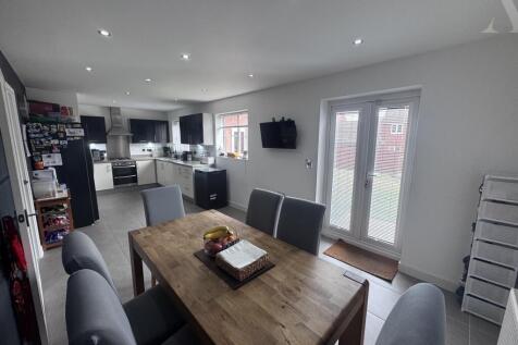 5 Somerton Road  Kitchen Diner x 2