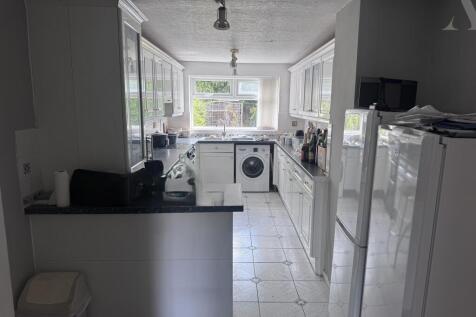 14 Quinton Close Kitchen