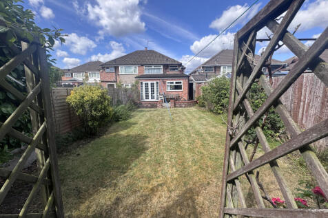 14 Quinton Close Garden 2