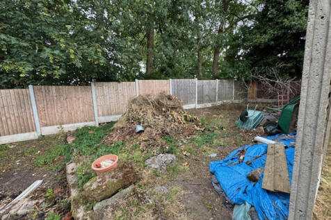650 Church Road garden 3