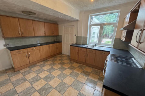 62 Sandhurst Avenue - kitchen x 2