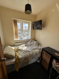 32 Ward Close Bedroom 3