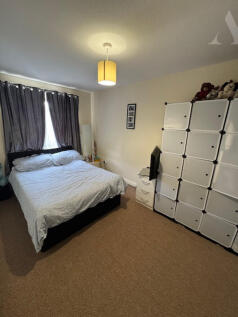 11 Gold crest Croft bedroom 1