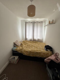 11 Gold crest Croft bedroom 2