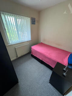 85 Crossfield Road Bedroom 3