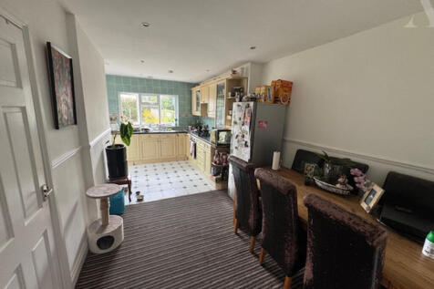 49 Ingleton Road kitchen diner 2