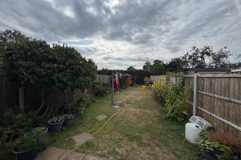 49 Ingleton Road lounge (2)