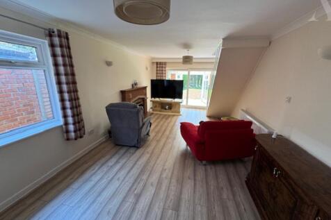 Bradford Road lounge 2