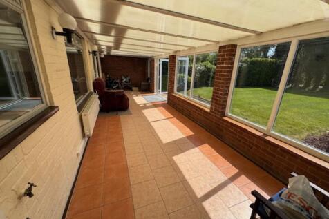 Bradford Road conservatory 2