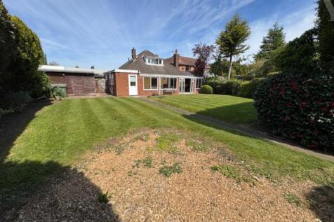 Bradford Road Garden 2