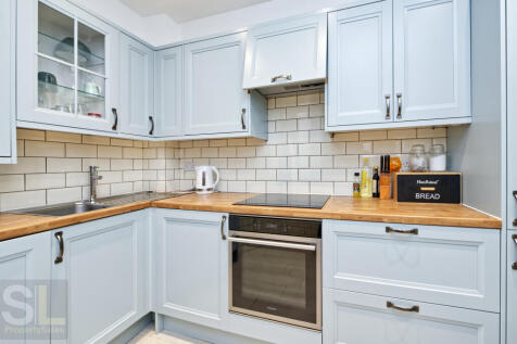12 ellenborough rd-1372