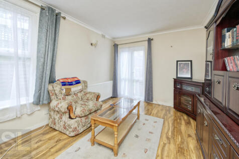 12 ellenborough rd-1395