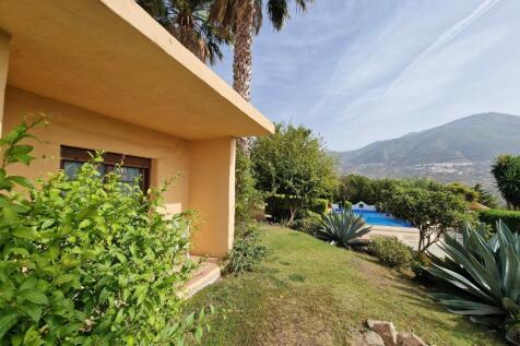 Property Image 28