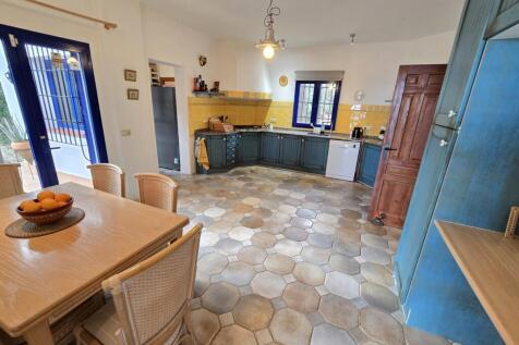 Property Image 30