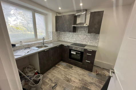 1 Bedroom Flat available to Let