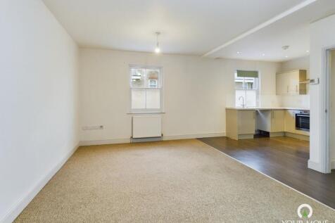 Lounge/Kitchen