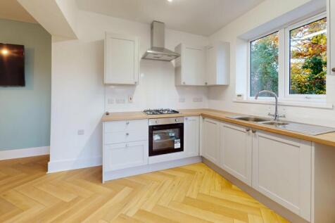 35-Long-Acres-Kitche