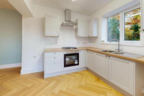 35-Long-Acres-Kitche