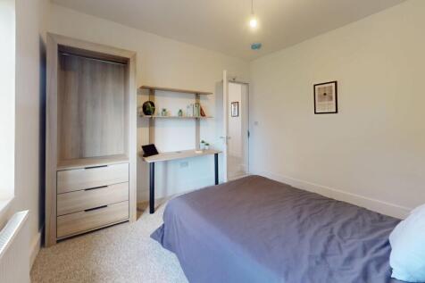 35-Long-Acres-Bedroo