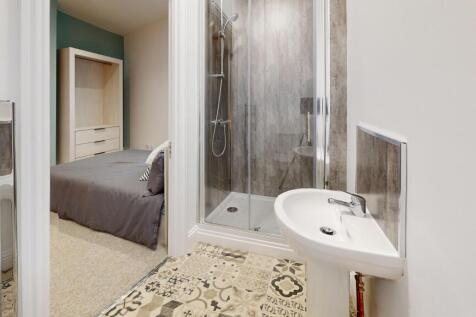 AQgWYK2Bn8B-Bathroom