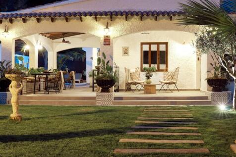 Property Image 1