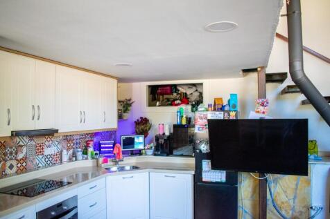 Property Image 166
