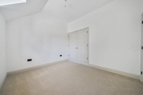 1320956-28-686ea0...